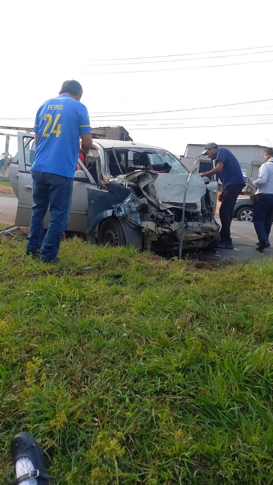 Tragedia en la «Canticas»: Choque frontal deja un muerto y varios menores heridos