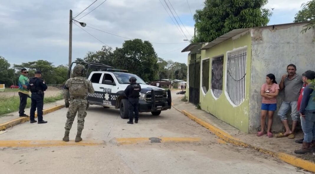 Tragedia en Oluta: un joven fallecido y un menor lesionado tras derrapar en motocicleta
