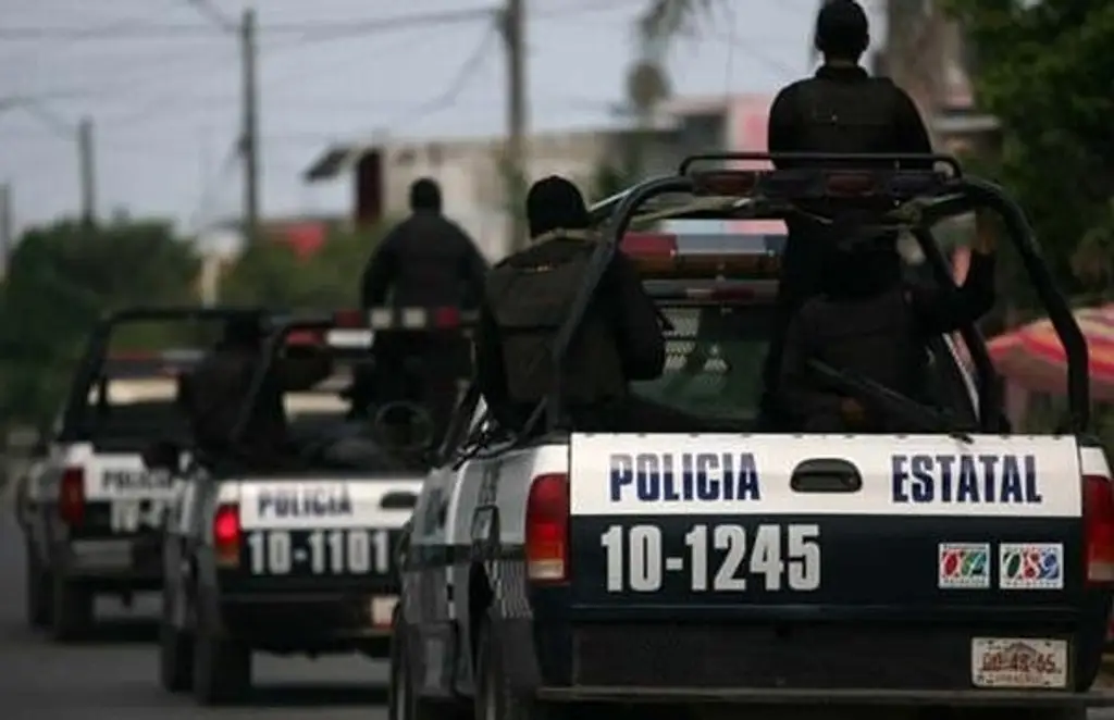 Ataque armado afuera de escuela en Tuxpan deja un muerto y menores heridos