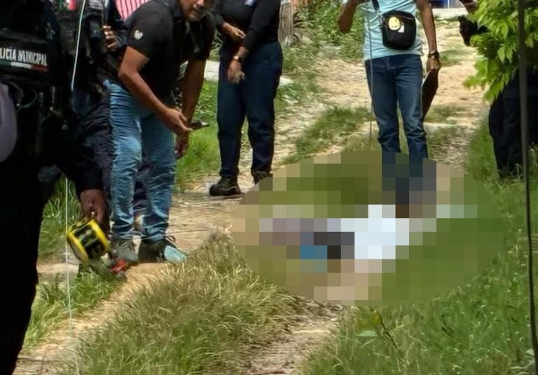 Presunta omisión de CFE causa muerte de abuelito en Minatitlán
